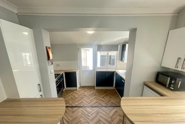 5 bed house, Chaddlewood Avenue, Lipson, Plymouth, PL48RF - Image 2